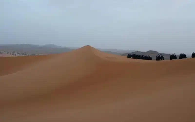 Disfrutando de una tarde de quads por el desierto